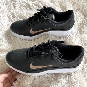 Nike golfing shoes they have been hardly worn.